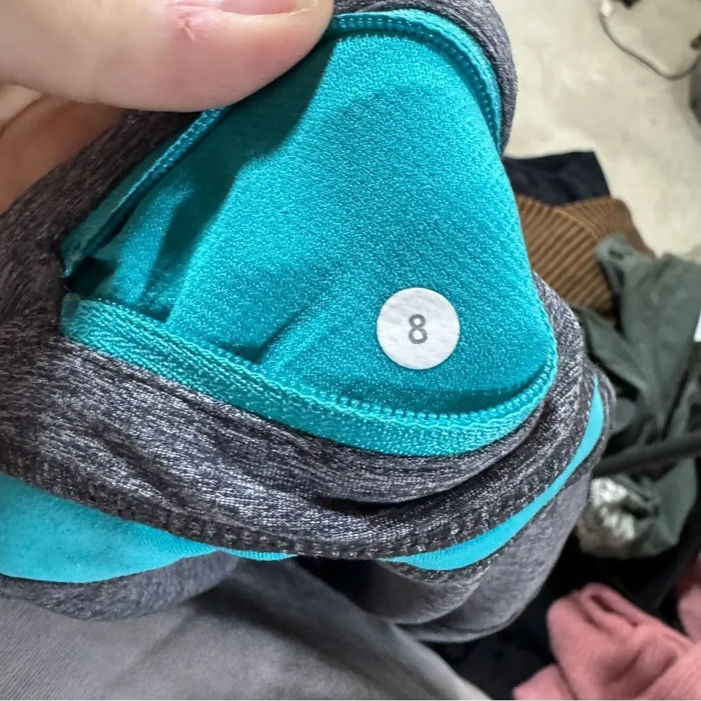 Lululemon Marled Grey Athletic Capri Leggings